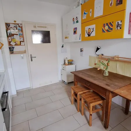 Daire Lovely With Easy Access To Freiburg im Breisgau