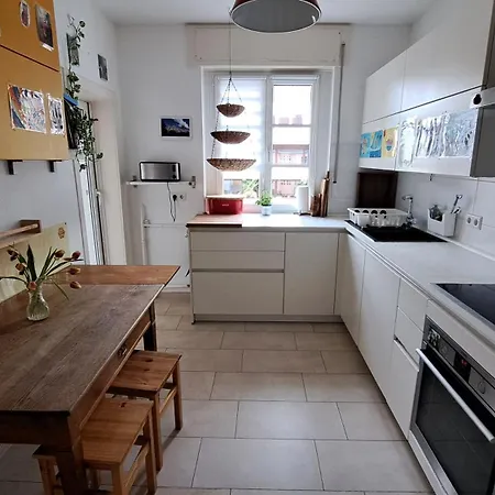 Lovely With Easy Access To *