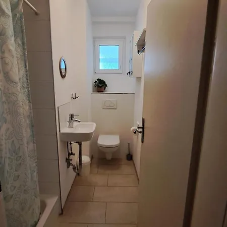 Lovely With Easy Access To *